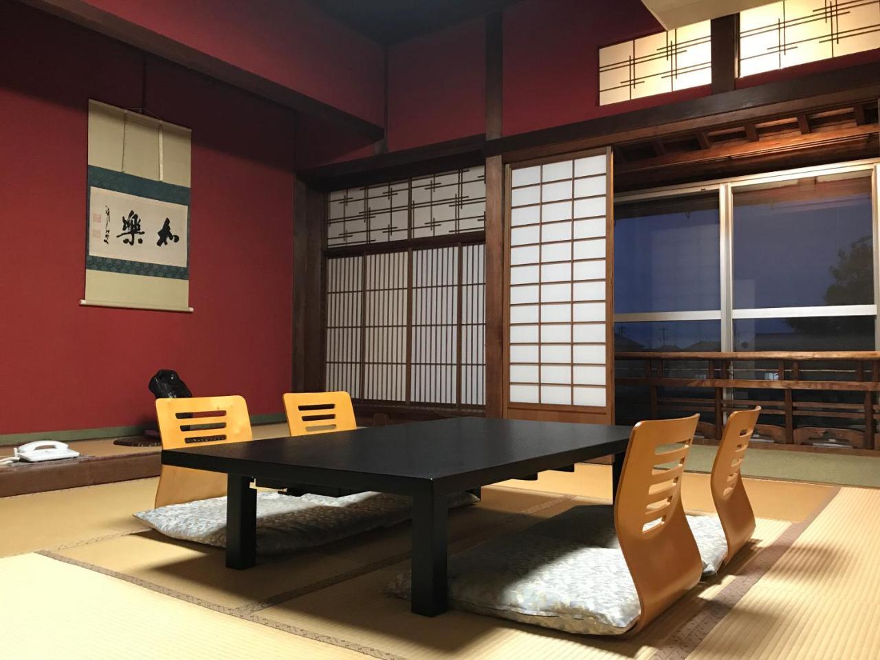 Katsuzakikan Tsubata Esterno foto