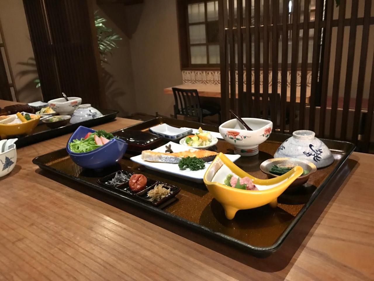 Katsuzakikan Tsubata Esterno foto